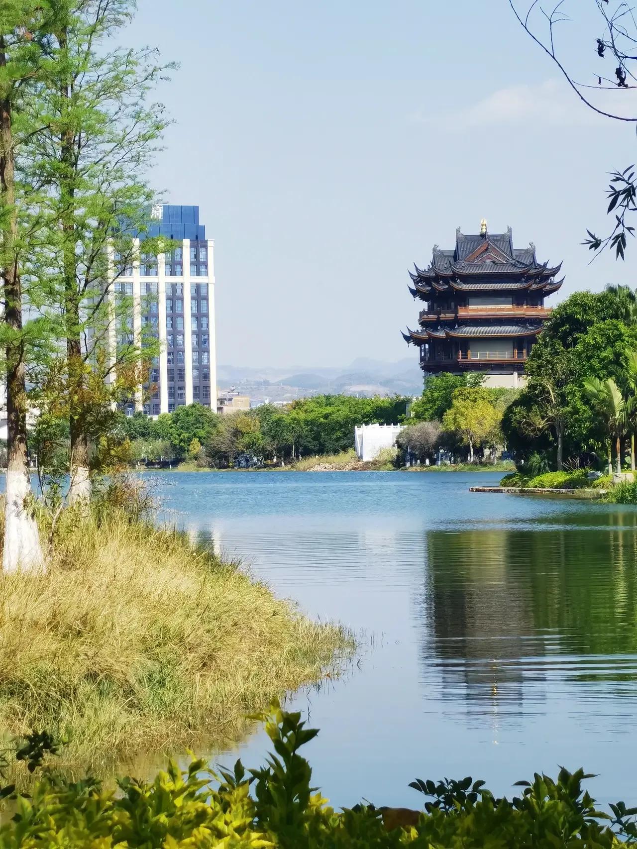 云南十二天自驾游攻略,云南十二天自驾游路线推荐