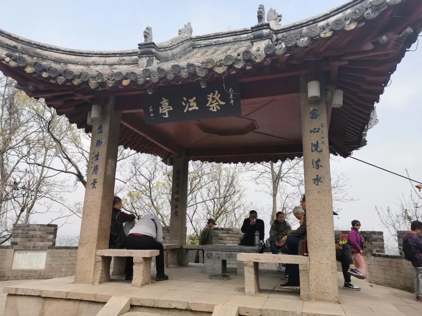 寰愬窞鍒伴噸搴嗗叚鏃ユ父,浠庡緪宸炲幓鏃犻敗鏃呮父