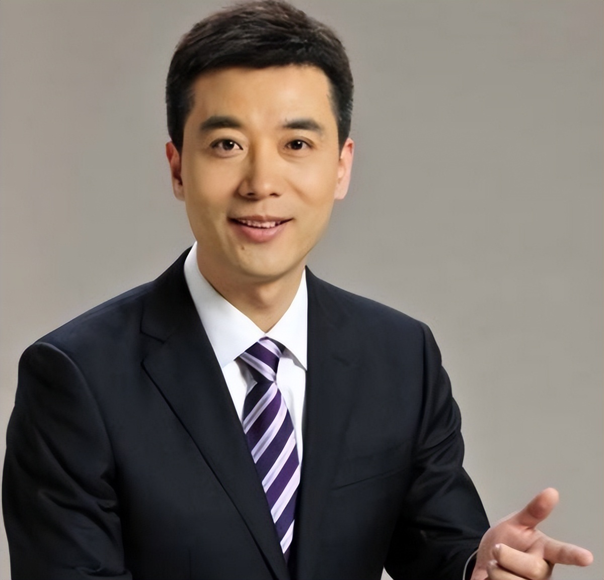 河北新闻联播主持人,河北新闻联播主持人傅敏