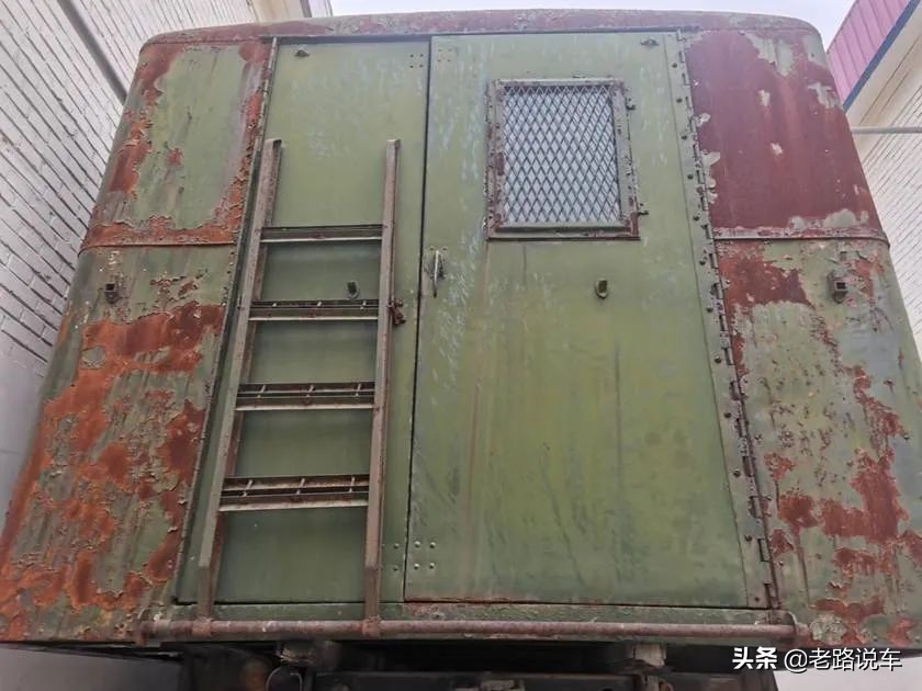 路边的经典——曾印在人民币上的吉斯150