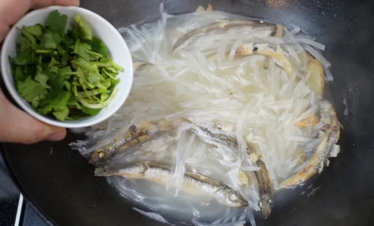 老年人适合饮用高蛋白质的食物吗,老年人如何进行高蛋白饮食