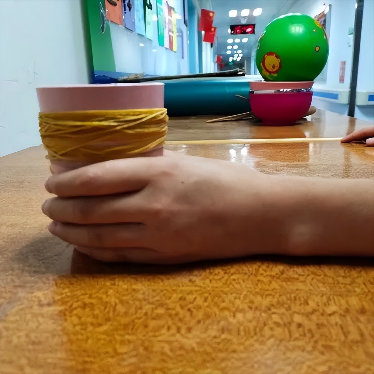 偏瘫手快速恢复的方法和动作,偏瘫手胳膊康复训练最佳方法