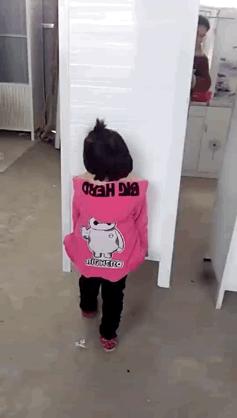 虽然我不会去纹身，但这些纹身确实有点意思：把肢体变成尺子