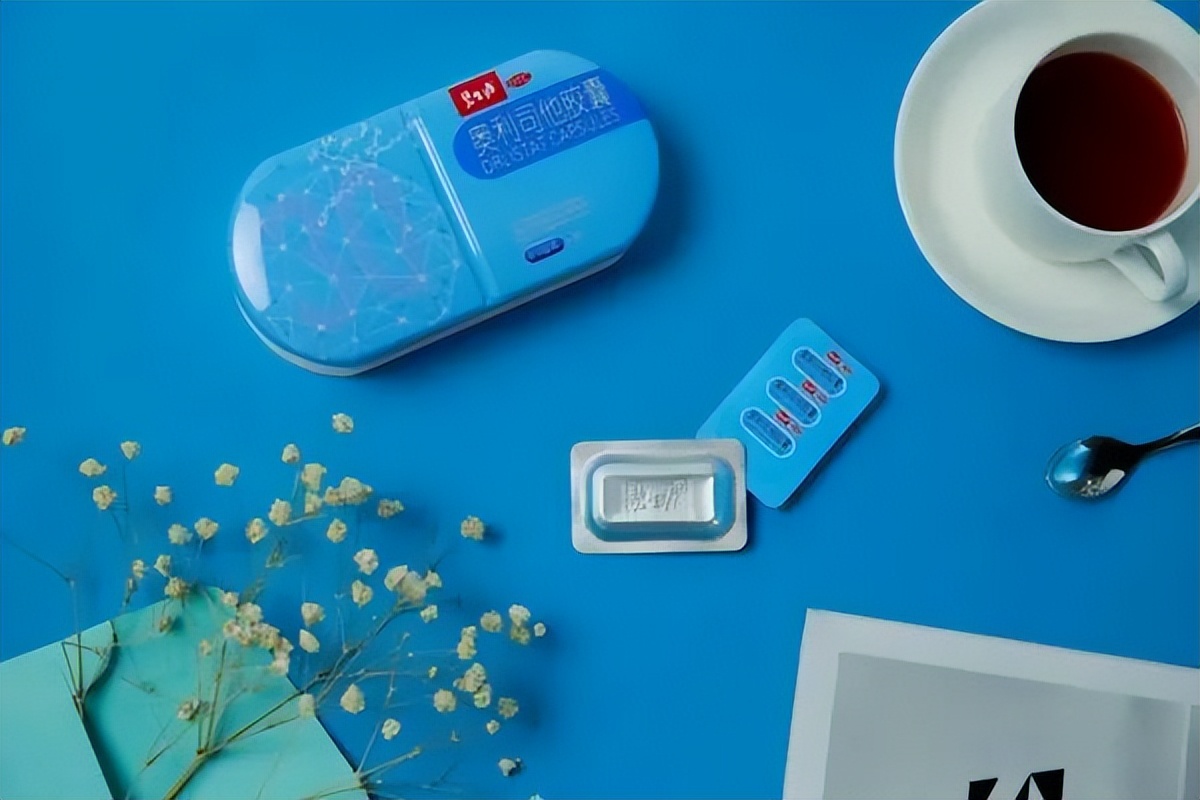 靠4分钱茶包狂赚45亿，如今卖房求生：减肥茶大王为何风光不再？