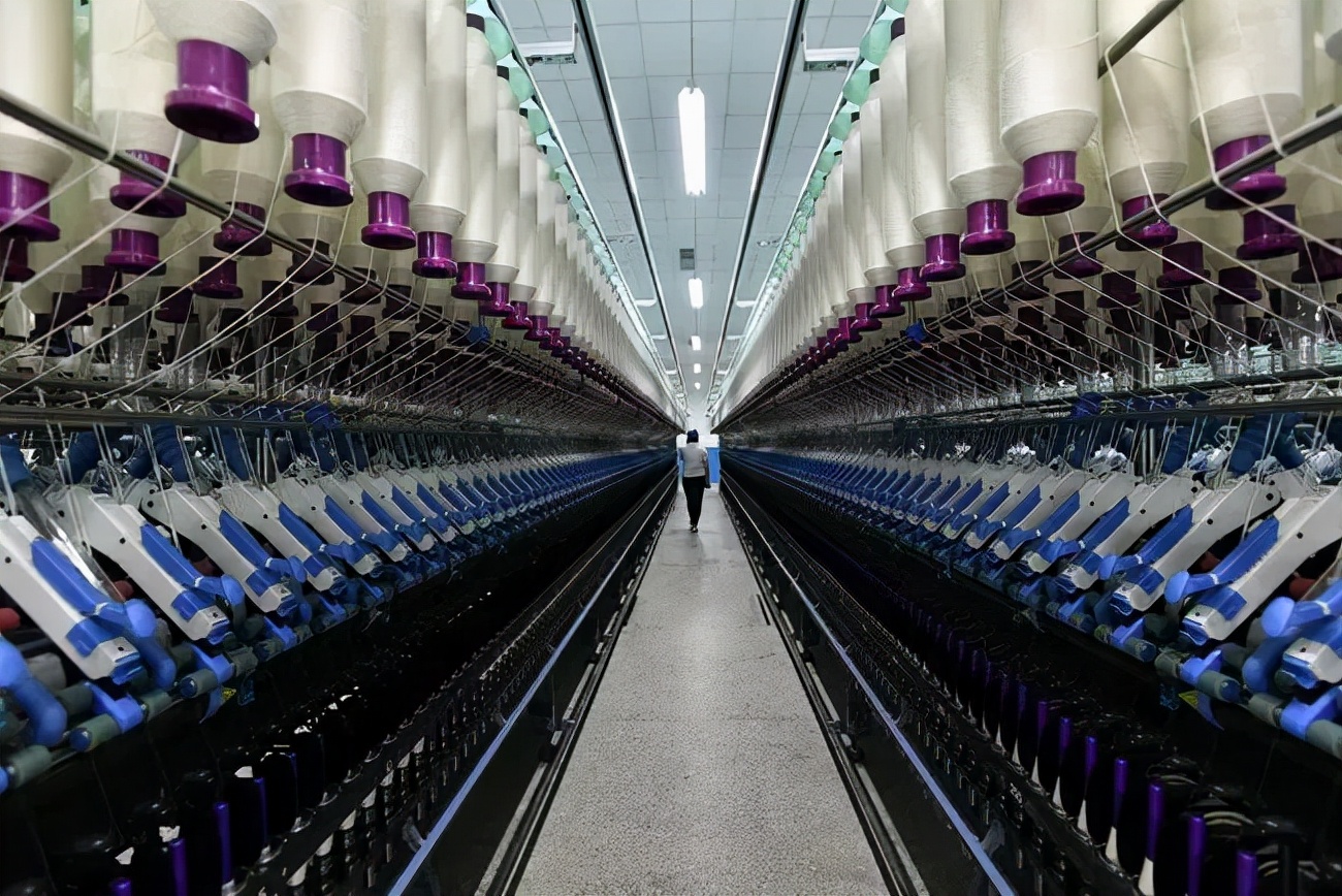 产能过剩市场供大于求,纺织服装市场需求疲软