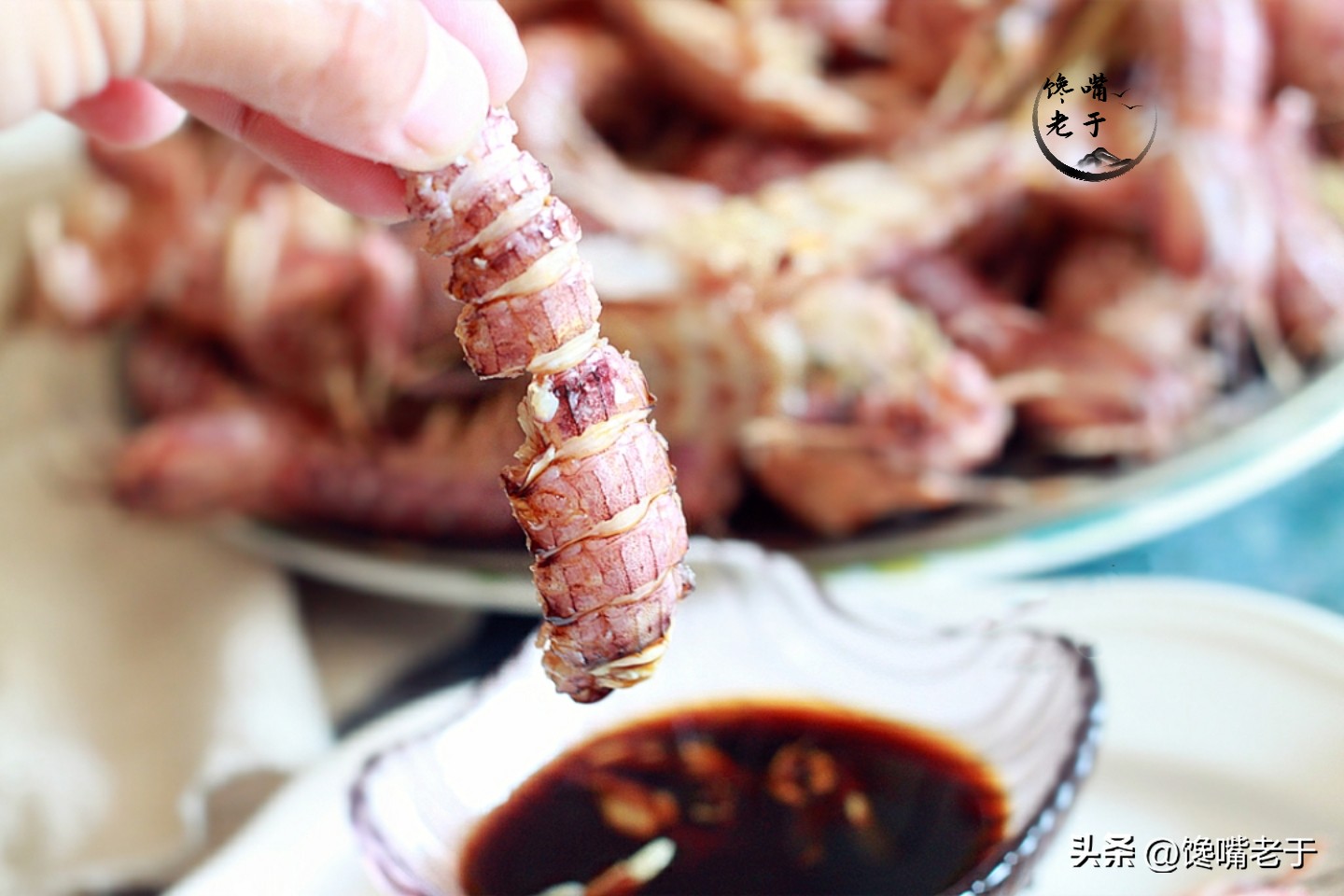 在市场上买皮皮虾怎么看才是新鲜,皮皮虾怎么吃老渔民悄悄告诉你