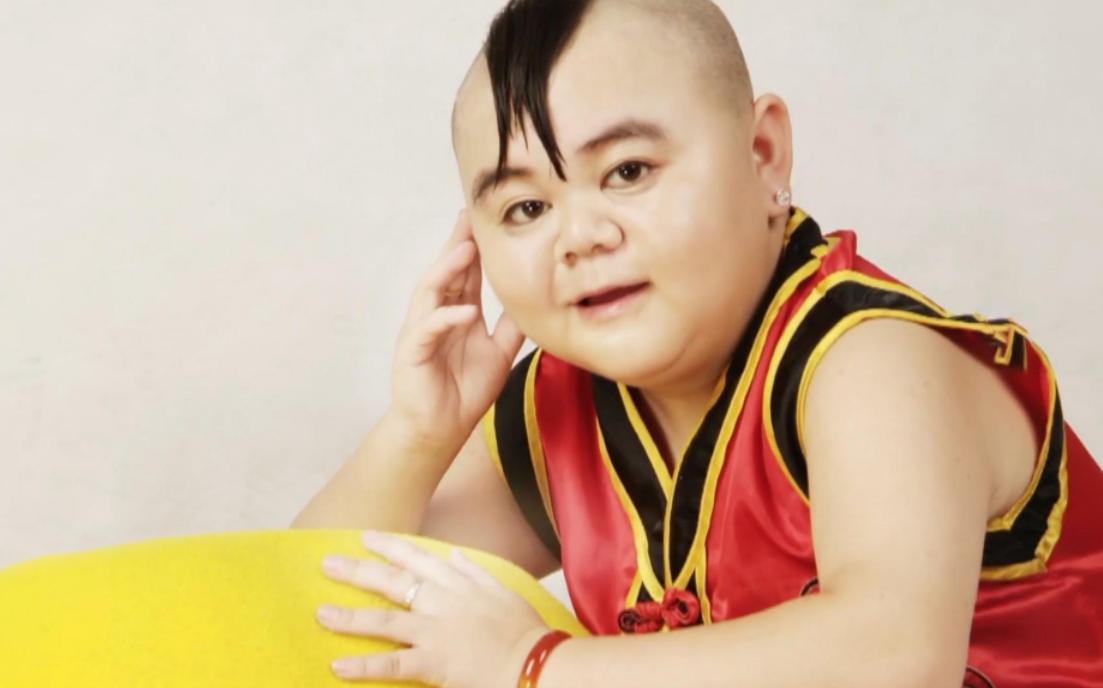 小布丁张荣和他的三个孩子的照片,小布丁张荣个人简介