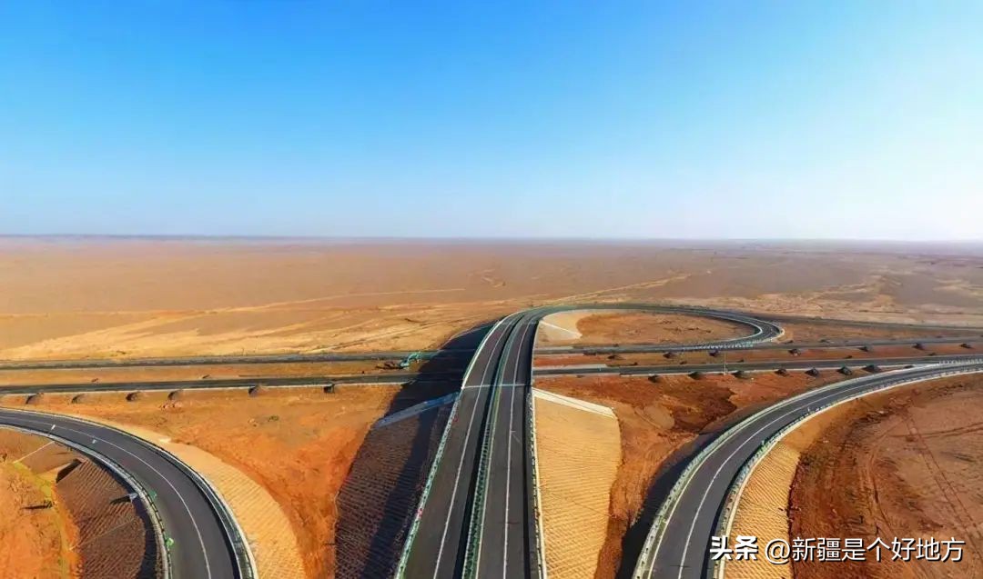 新疆实施旅游兴疆战略的原因分析,新疆旅游发展前景