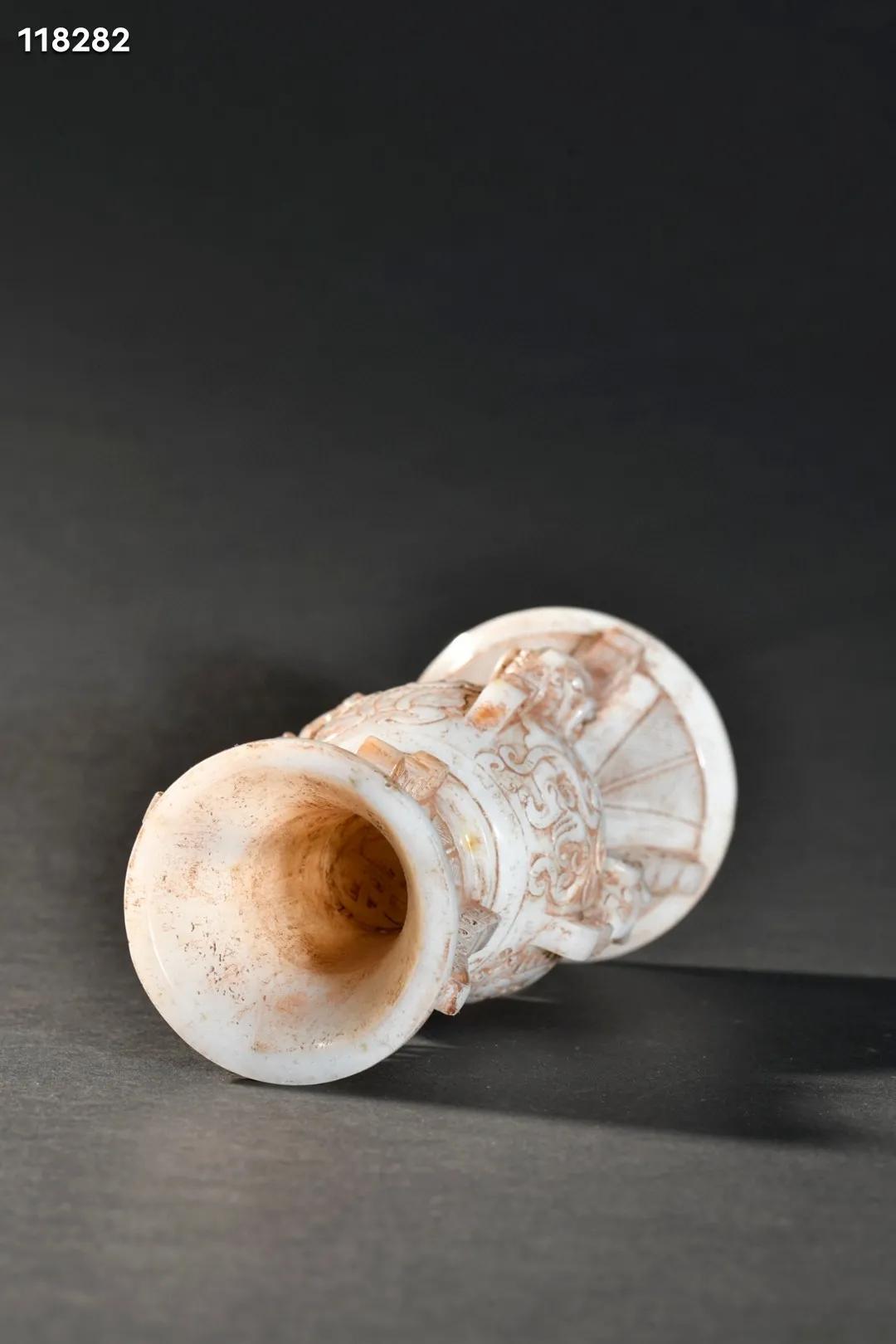 汉代高古玉羊,高古玉羊圆雕