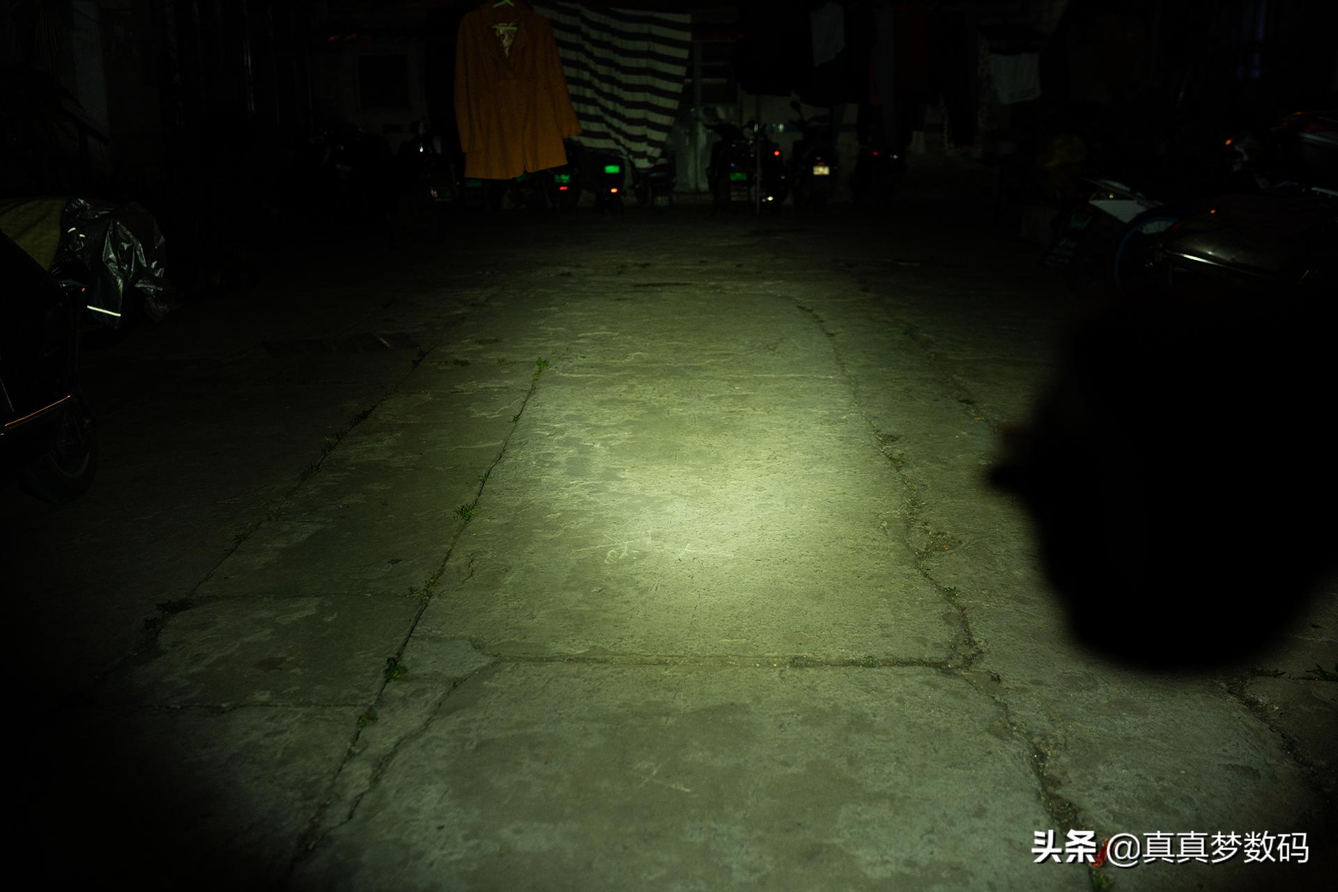 edc手电与战术手电的区别,战术手电和edc手电