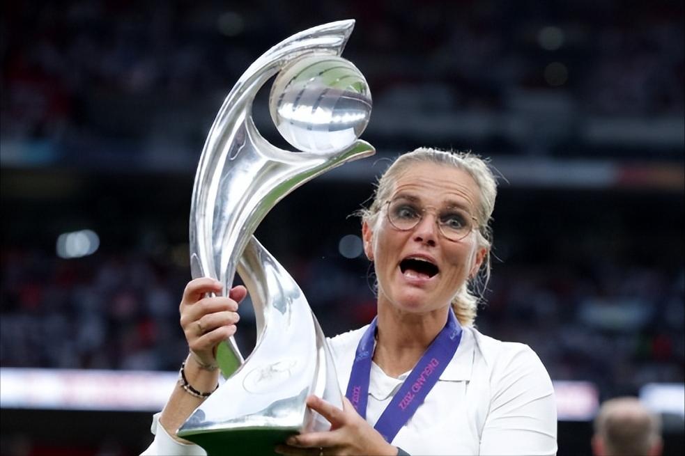 英格兰女足夺得欧洲杯冠军庆祝,2022年英格兰女足欧洲杯夺冠之路