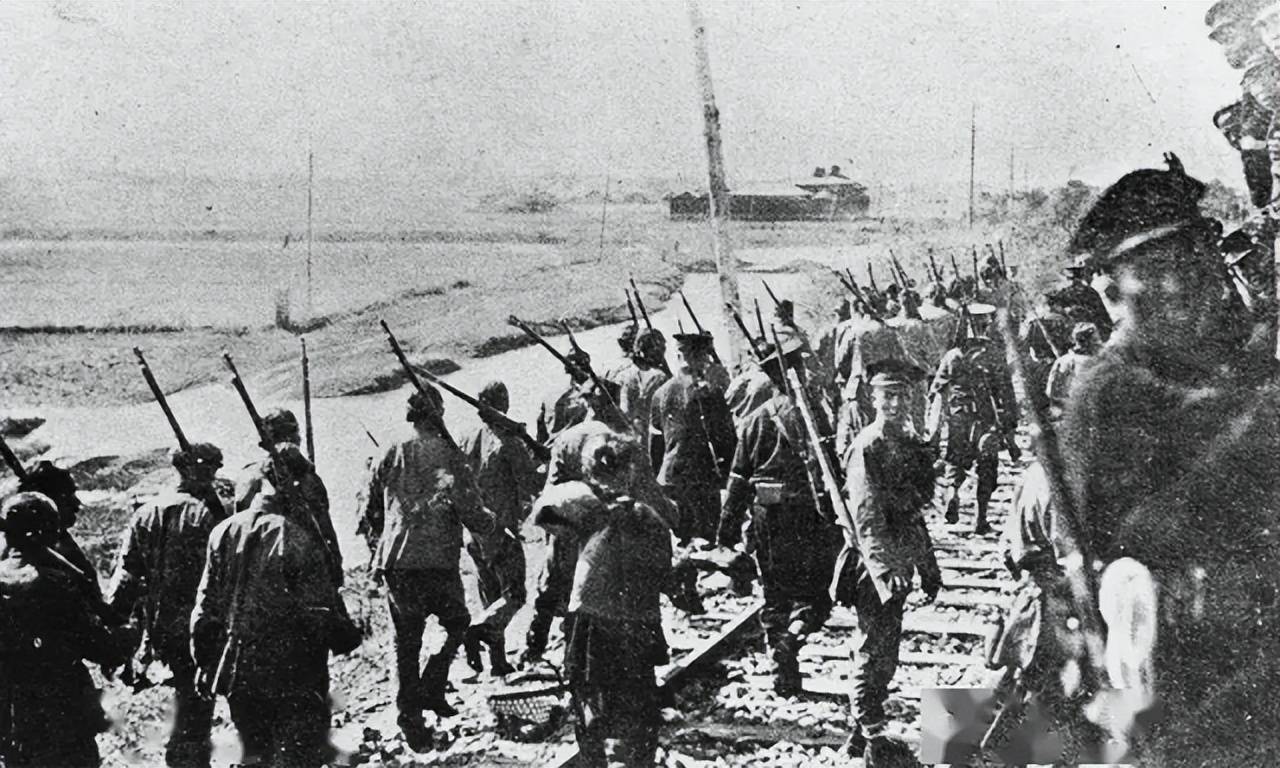 74年彭德怀去世，*德朱**得知其遗愿，失声痛哭：你们为啥不告诉我？