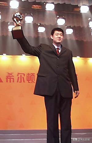 姚明刘玉栋总决赛最后一场数据,姚明和刘玉栋总决赛对战数据