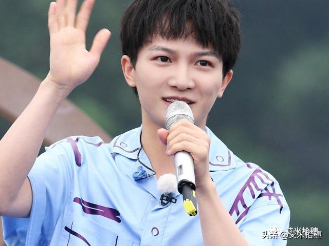 10首中小学生喜欢的热门歌曲