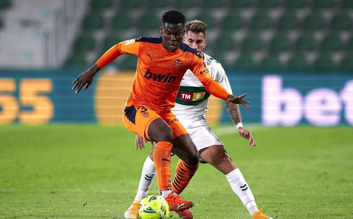 足球竞彩二串一稳单推荐,今晚足球竞彩最新三串一实单推荐