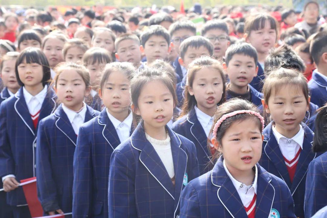 信阳市羊山外国语小学视频,信阳市羊山外国语小学分校