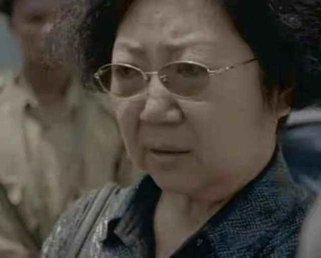 中国女商人在非洲被判15年监禁,行为引发众怒,耿爽:绝不袒护