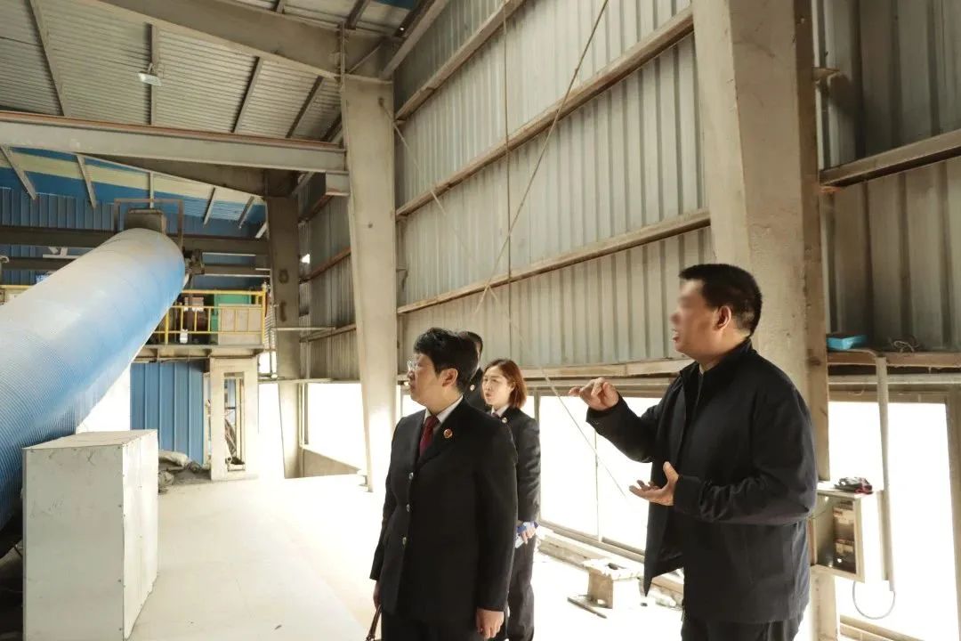 走进法治社会,走在法治的路上