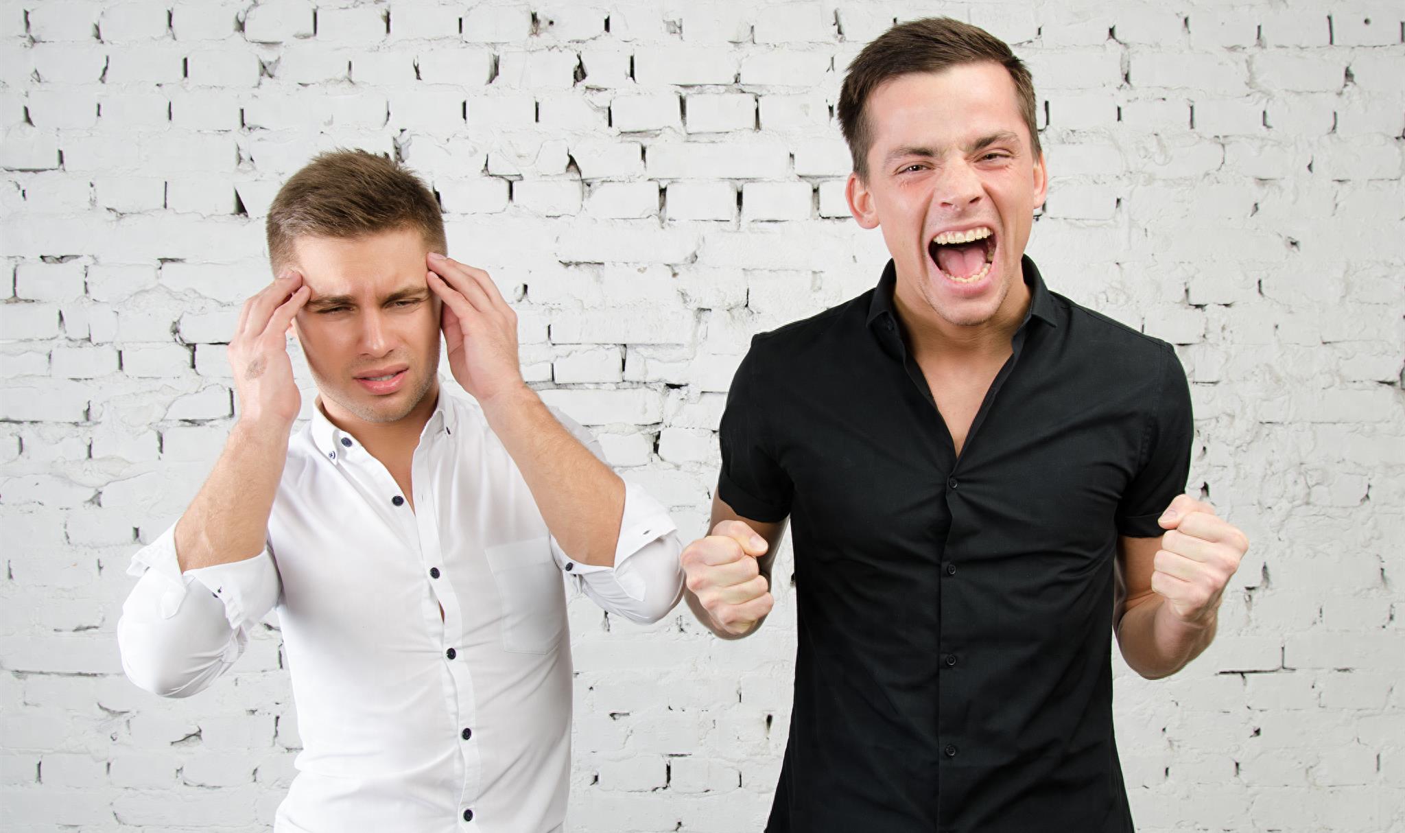 意外遭遇：留守寡妇与公公的不可告人的秘密