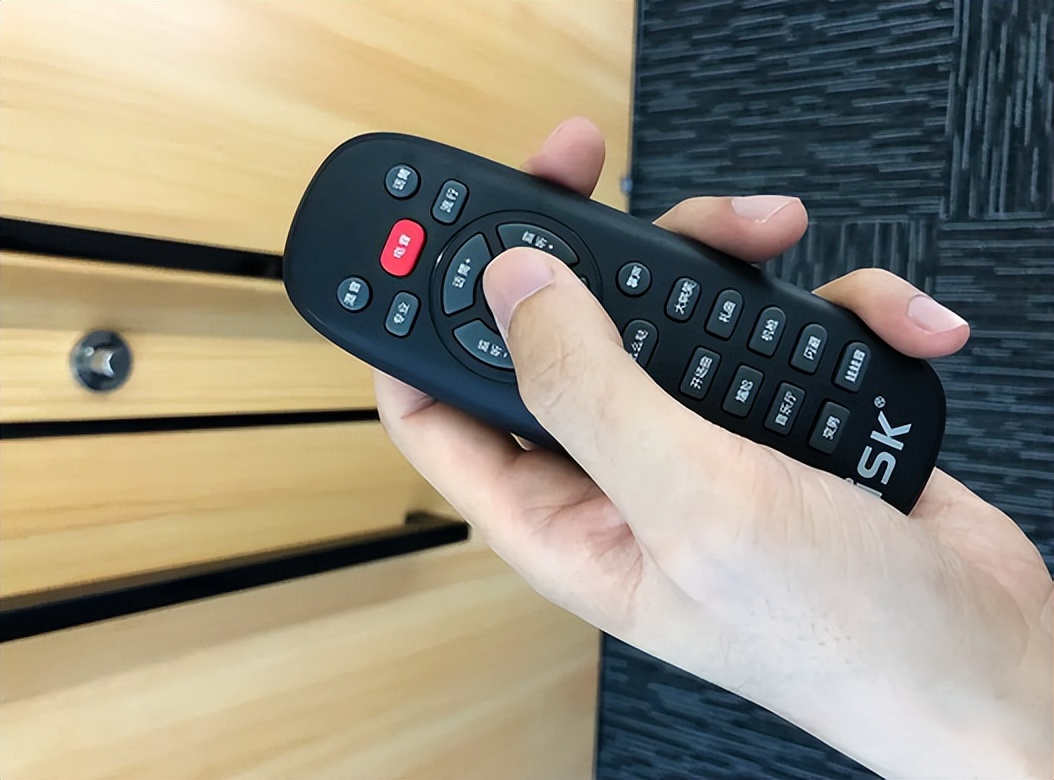 手机直播用什么麦克风好,直播使用无线手机麦克风推荐