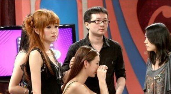 缈熷噷浜嬩欢澶勭悊缁撴灉,缈熷噷鍒嗘墜琚墠鐢峰弸鎭舵剰鎶ュ