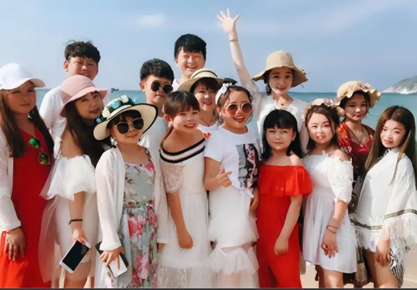 成都最美袖珍女孩,成都最美袖珍女