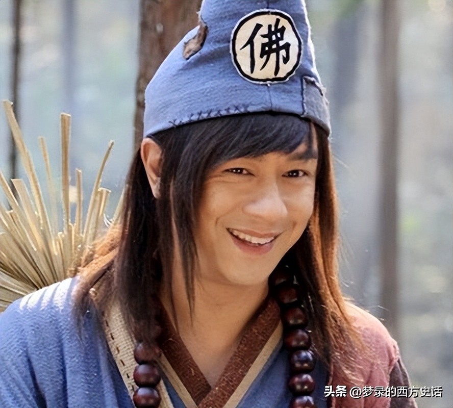 瘦成排骨、整容上瘾、强行装嫩，女明星的畸形审美何时休？