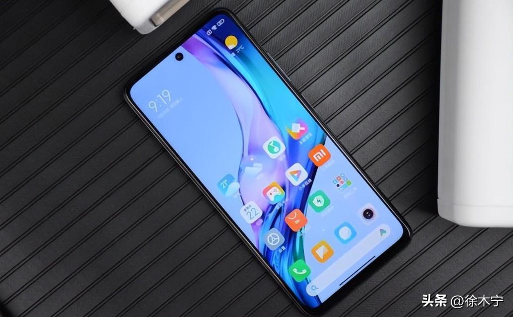 oppo的千元手机哪一款最实惠最好,千元长焦手机推荐2022年最值得买