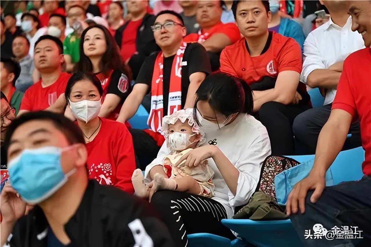 成都蓉城足球俱乐部首发,成都蓉城足球俱乐部注册