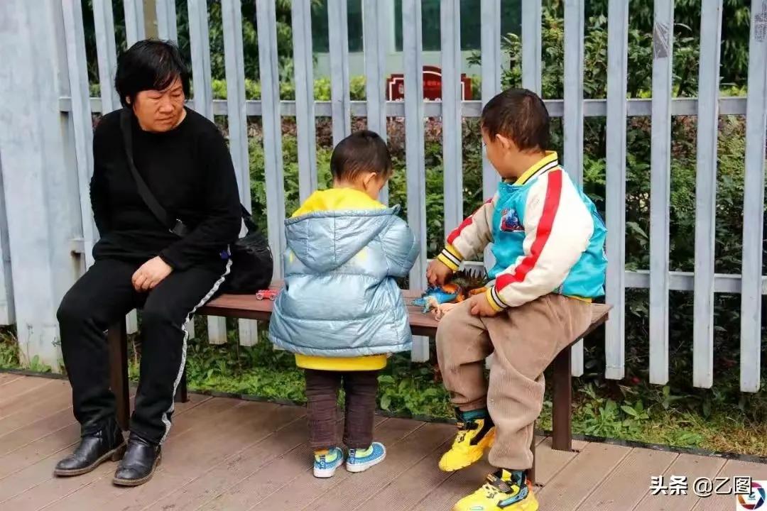 孩子过生日外公外婆给红包,小孩过生日当奶奶的给发多少红包