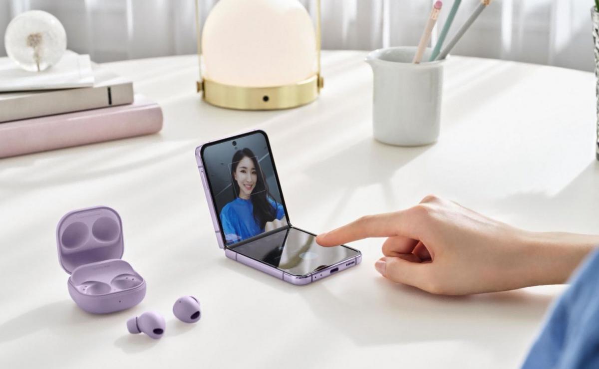 折叠屏手机三星zflip4颜值,三星折叠手机zflip4深度感受