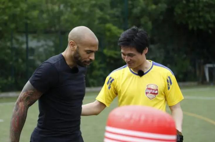 实况足球手游新引擎最新阵型,实况足球手游引擎更新2024