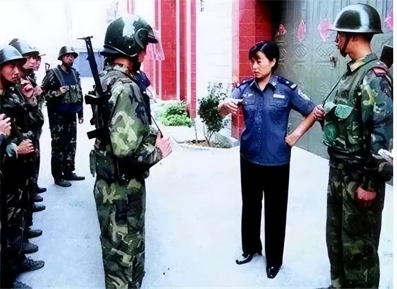 打掉200多个黑势力！如全国警察都像“任长霞”，还会有黑势力？