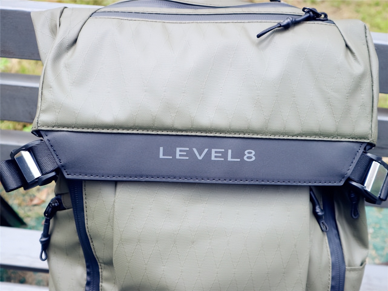 地平线8号双肩包穿搭,地平线8号双肩背包