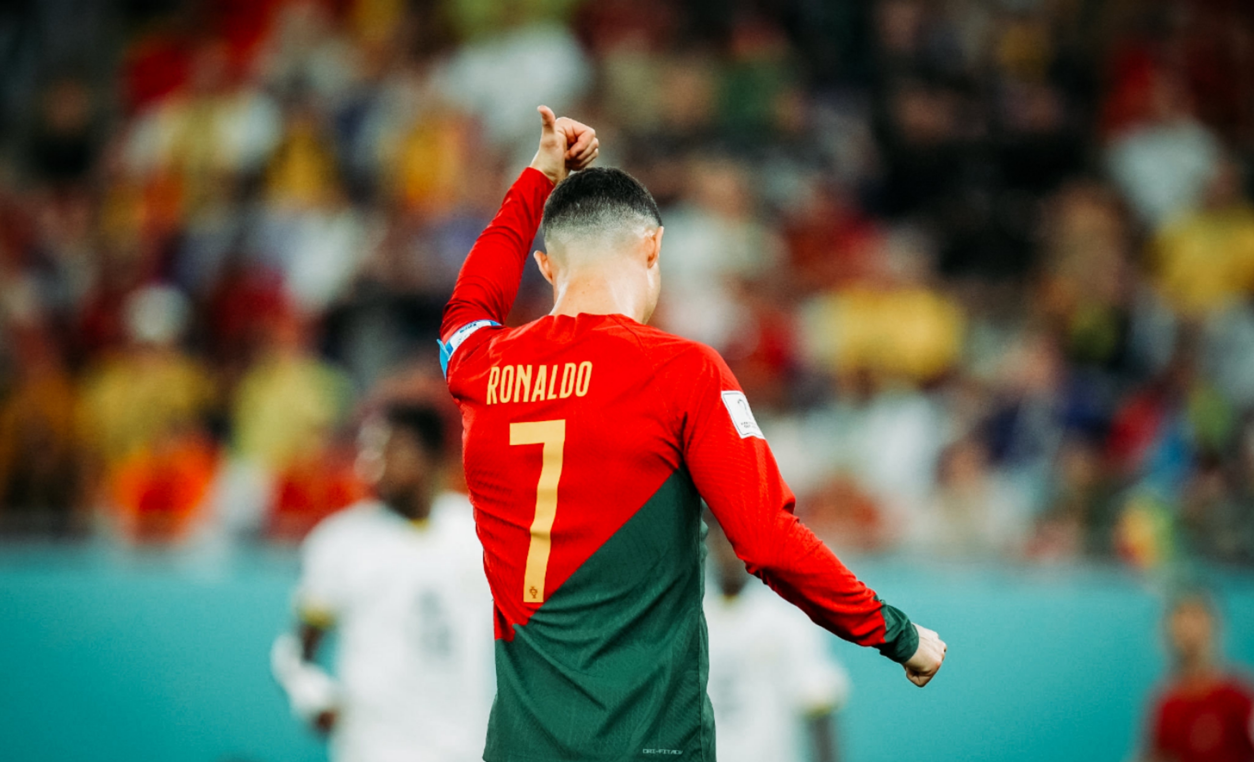 葡萄牙老将带领年轻c罗破门,c罗进球破范尼神纪录