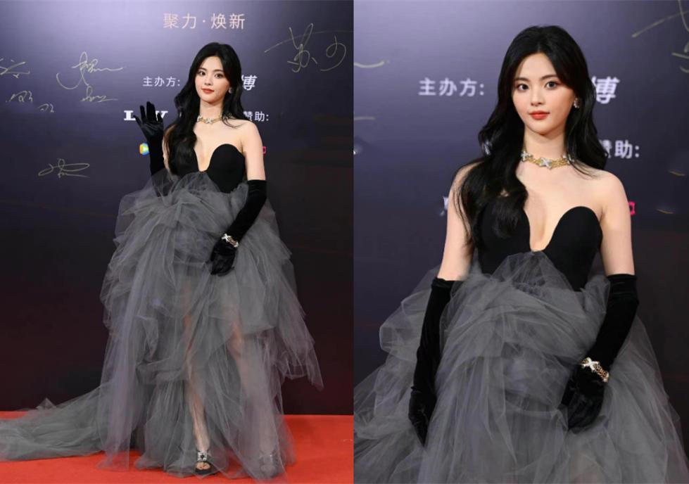 综艺杨紫白鹿赵露思杨超越金晨,虞书欣白鹿赵露思金晨杨紫合体