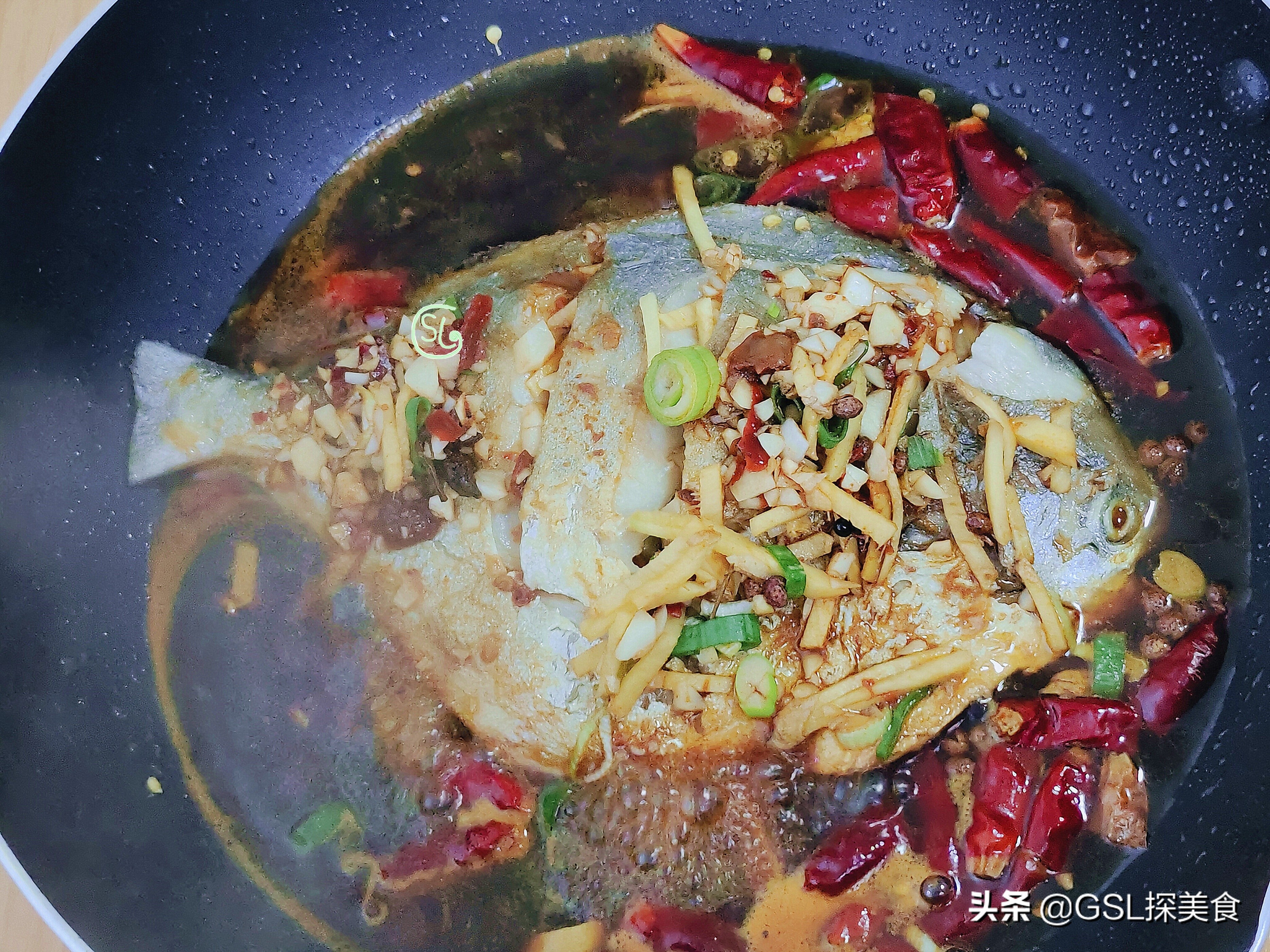 红烧鲳鱼这样做味道鲜美堪称一绝,红烧鲳鱼最正宗的做法