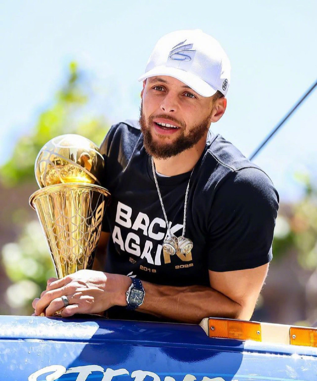 维金斯和汤普森最强nba,全明星直播维金斯