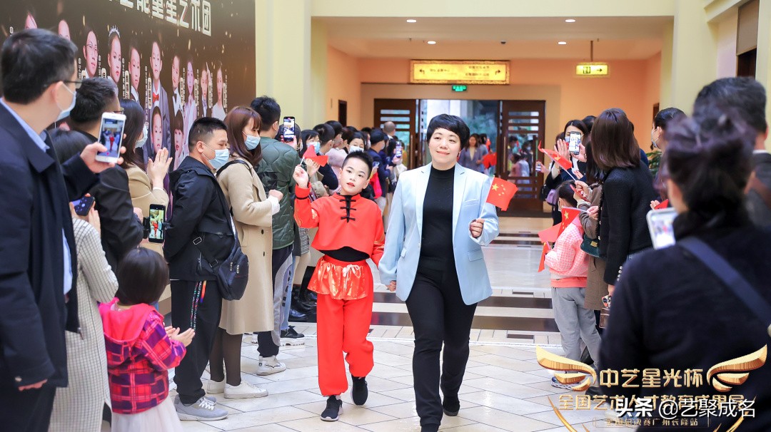 艺咔咔全能童星——袁浩辉，散发属于你独特的光芒