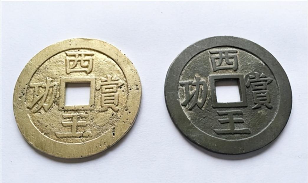 男子在江中捡到金锭,村民河边捡到金子价值3亿