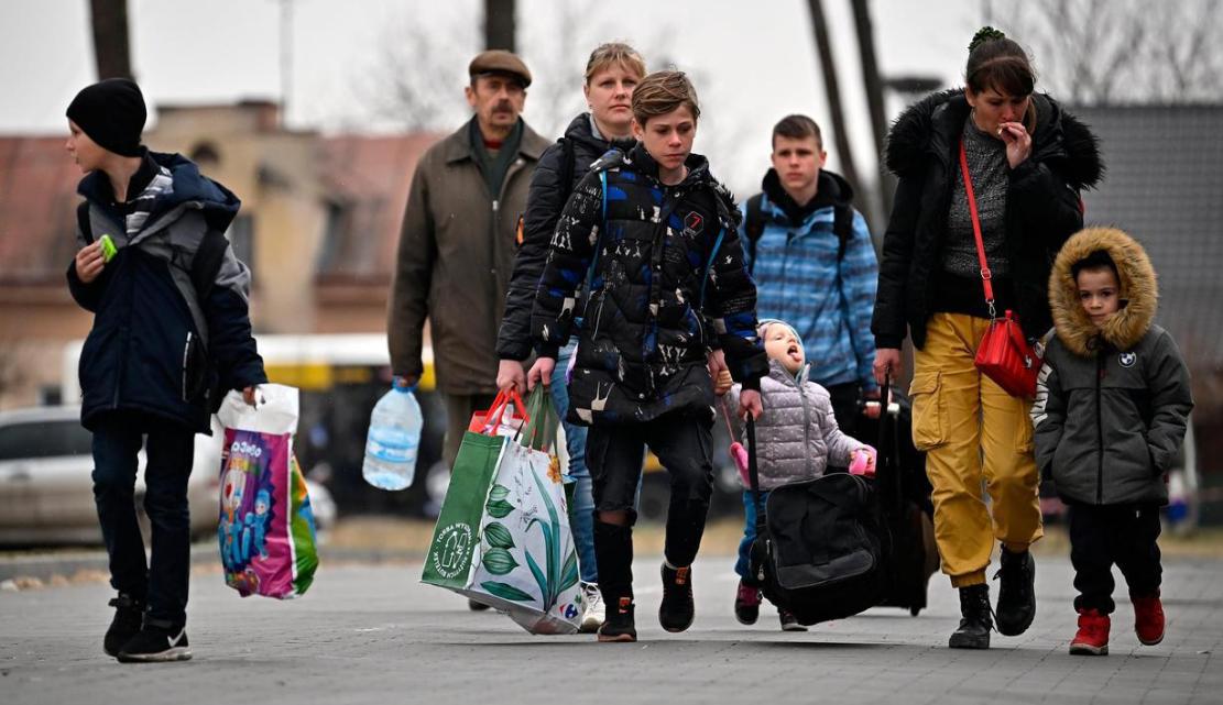 老梁揭秘英国脱欧原因,英国脱欧会爆发金融危机吗