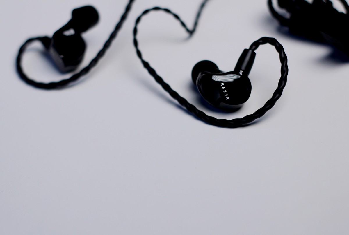 雷蛇耳机有线入耳式测评,舒适感强的hifi耳机