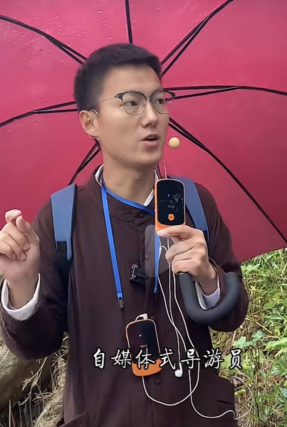 澶у鐢熷綋瀵兼父鏈堝叆杩囦竾,90鍚庡皬浼欏仛瀵兼父