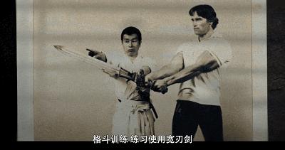 男神是真脱啊！大尺度秀身材，网飞新片一上线，全网炸了！