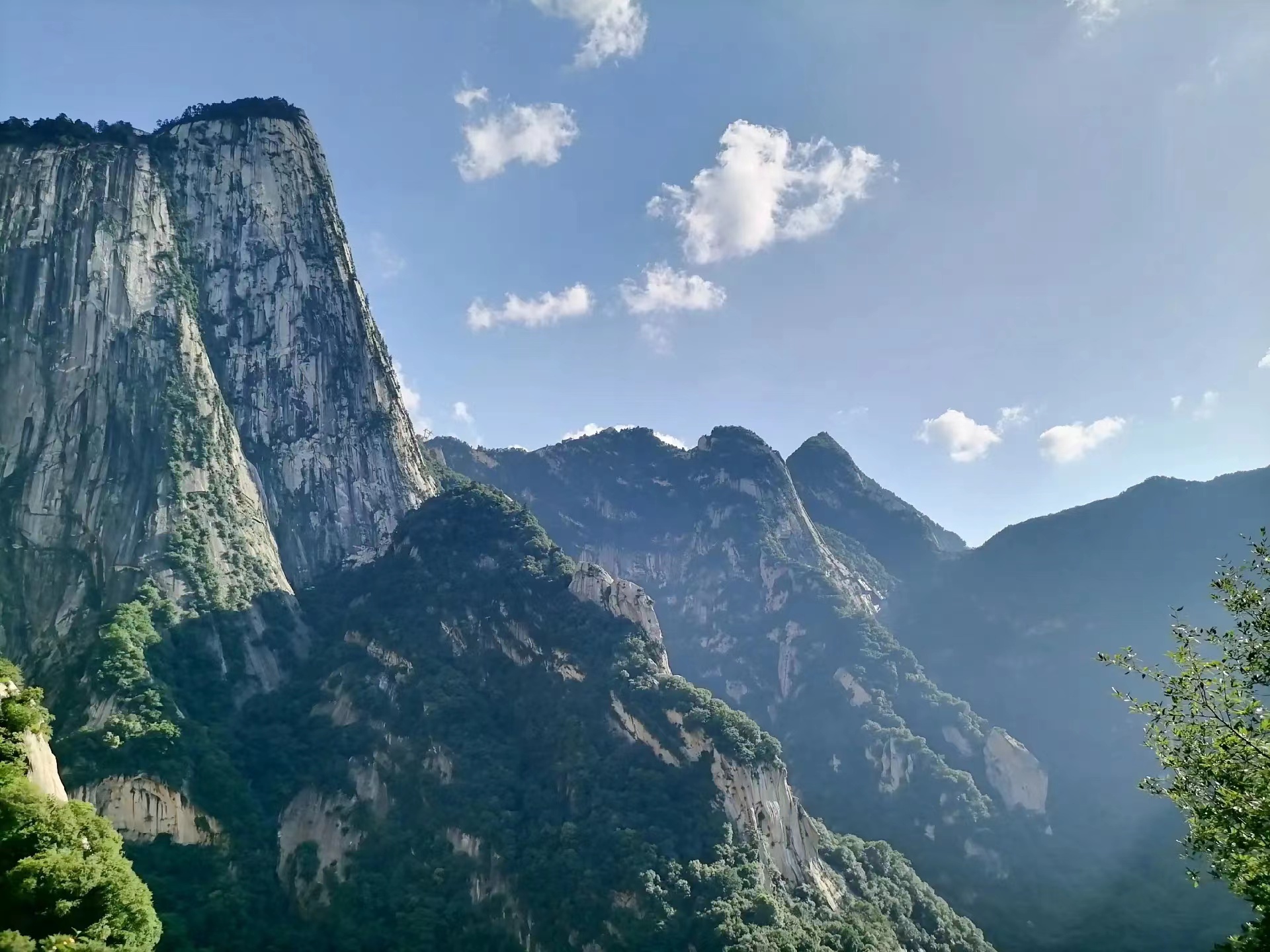 华山旅游攻略西上西下三日游路线,华山攻略一日游西上北下攻略