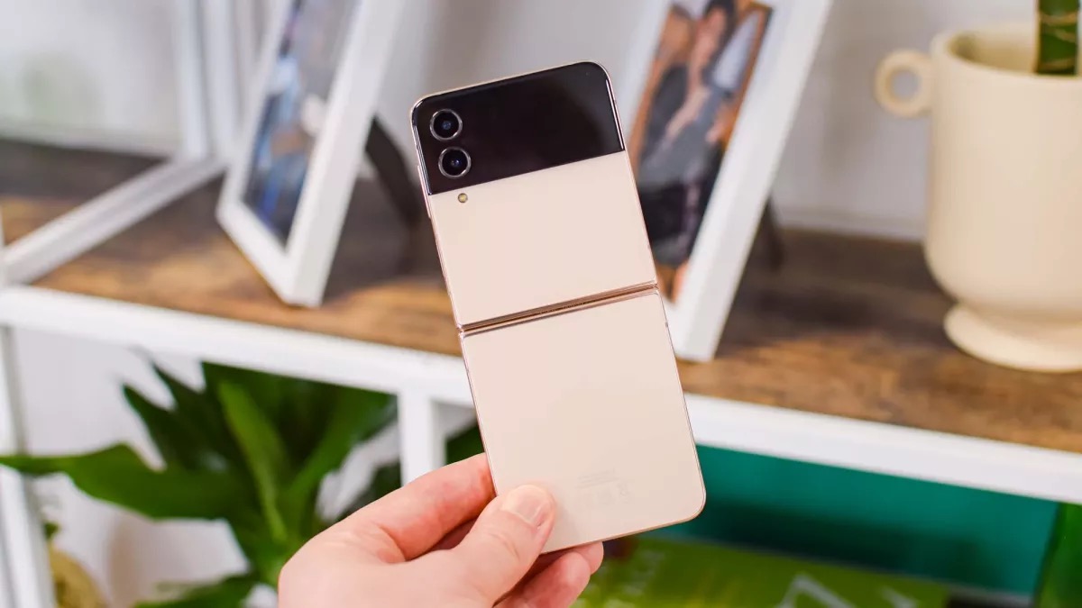 折叠屏三星galaxyzflip4评测,三星galaxyzflip4手机测评