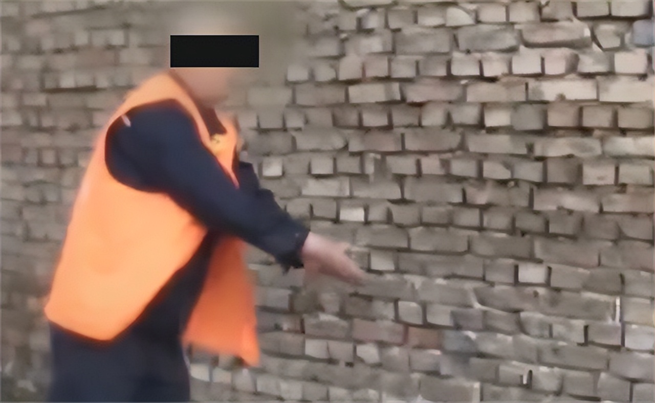 古井惊现诡异女尸女子命运坎坷,民间诡异故事河北无头女尸