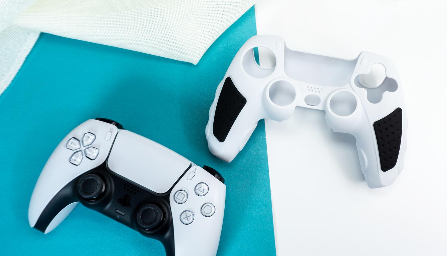 ps4和ps5的p5r哪个建议入手,ps5值得入手的其他配置