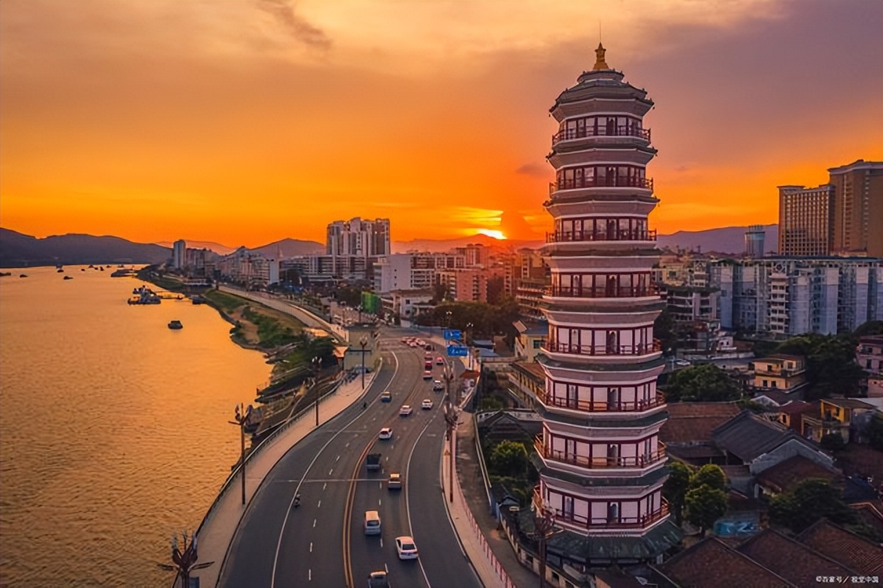 广东名山排名前十名,广东四大名山排名第一