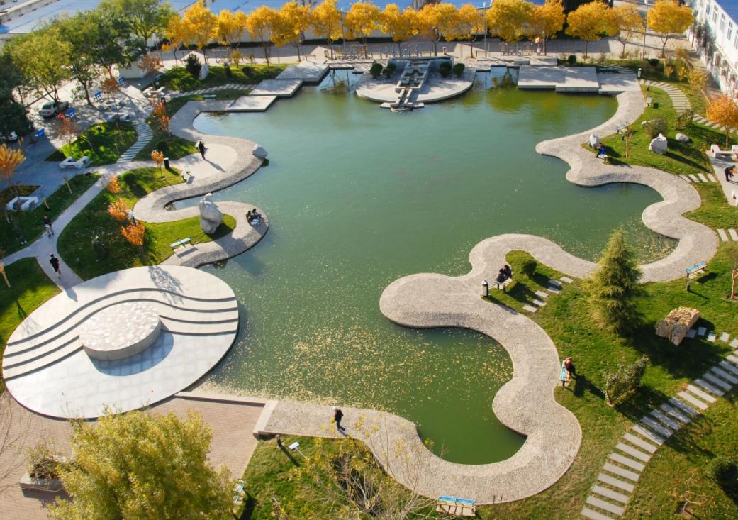 首都经济贸易大学招生“遇冷”，直降1.2万位，财经院校不香了？